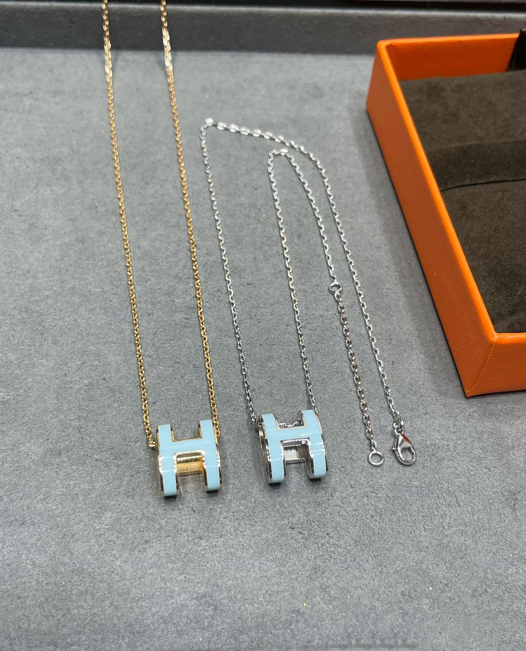 [Marin]POP H SKY BLUE NECKLACE