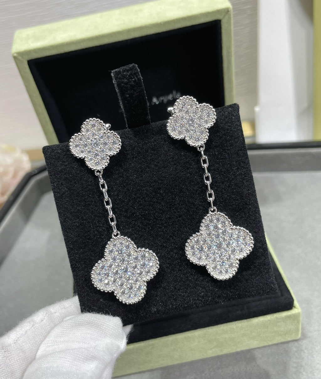 [Marin]CLOVER 2 MOTIFS DIAMOND PAVED SILVER EARRINGS