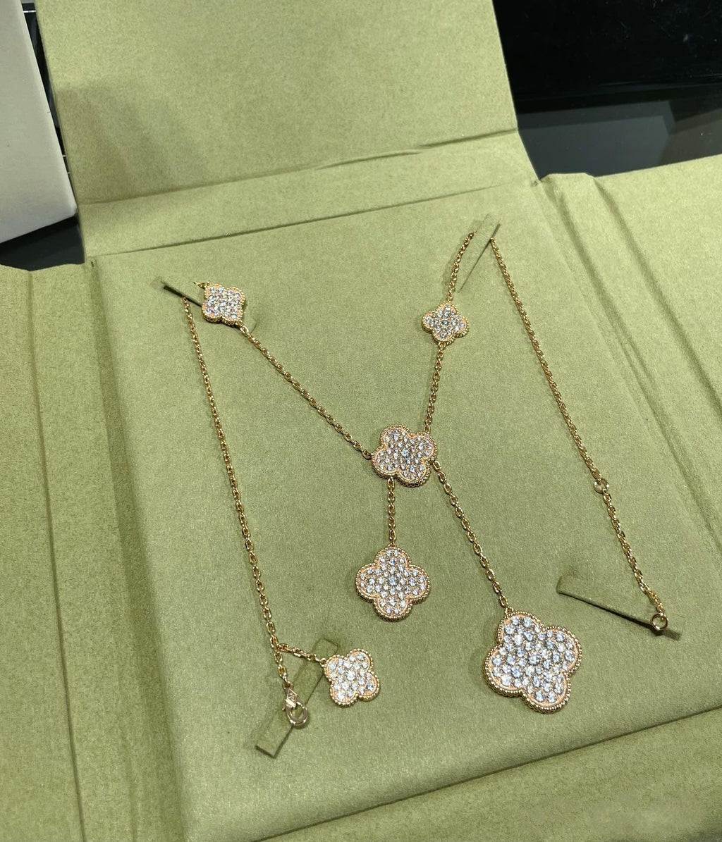 [Marin]CLOVER 6 MOTIF DIAMOND PAVED NECKLACE