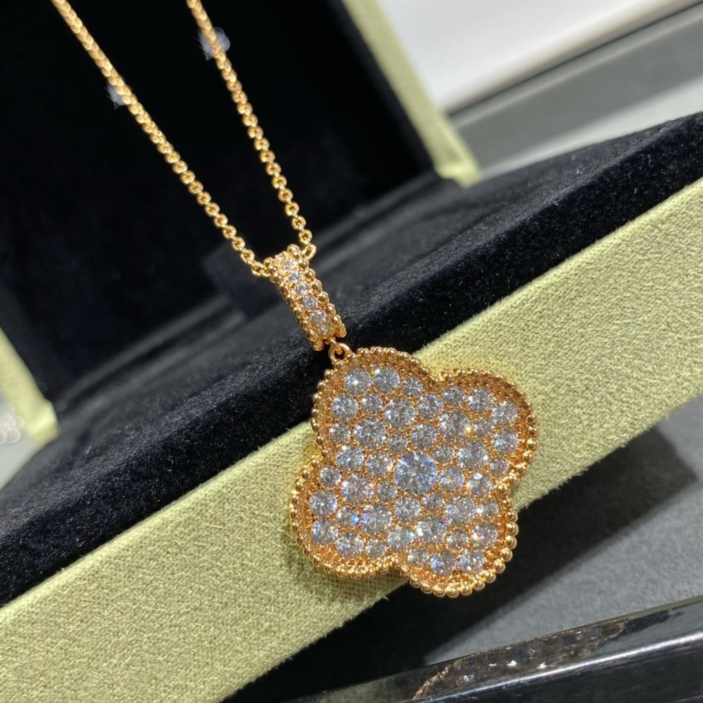 [Marin]CLOVER 25MM LARGE PEDANT DIAMOND PAVED LONG NECKLACE