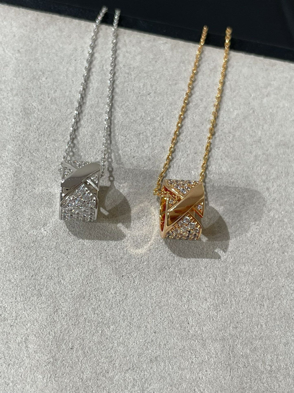 [Marin]LIENS EVIDENCE DIAMOND PAVED NECKLACE