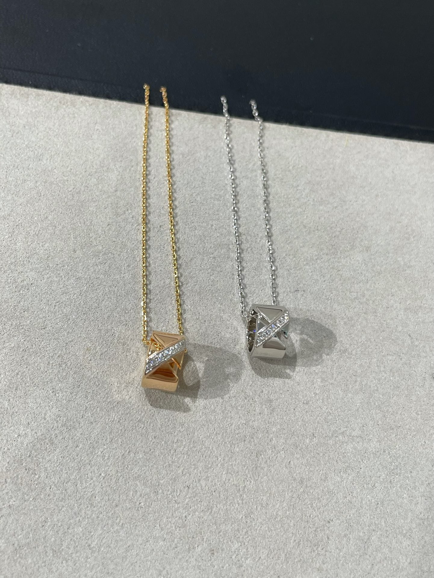[Marin]LIENS EVIDENCE DIAMOND NECKLACE