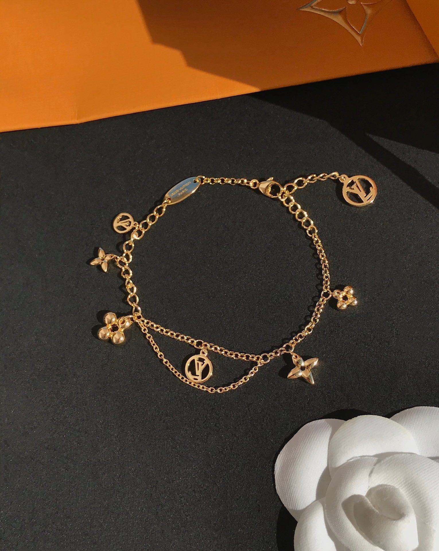 [Marin]BLOOMING PINK GOLD MOP BRACELET