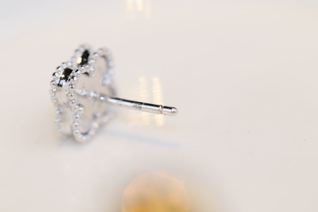 [Marin]CLOVER MINI TURQUOISE SILVER STUD EARRINGS