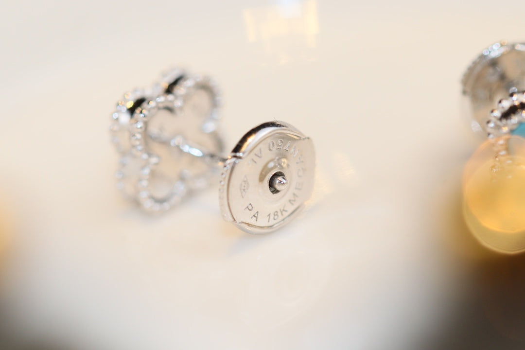 [Marin]CLOVER MINI TURQUOISE SILVER STUD EARRINGS