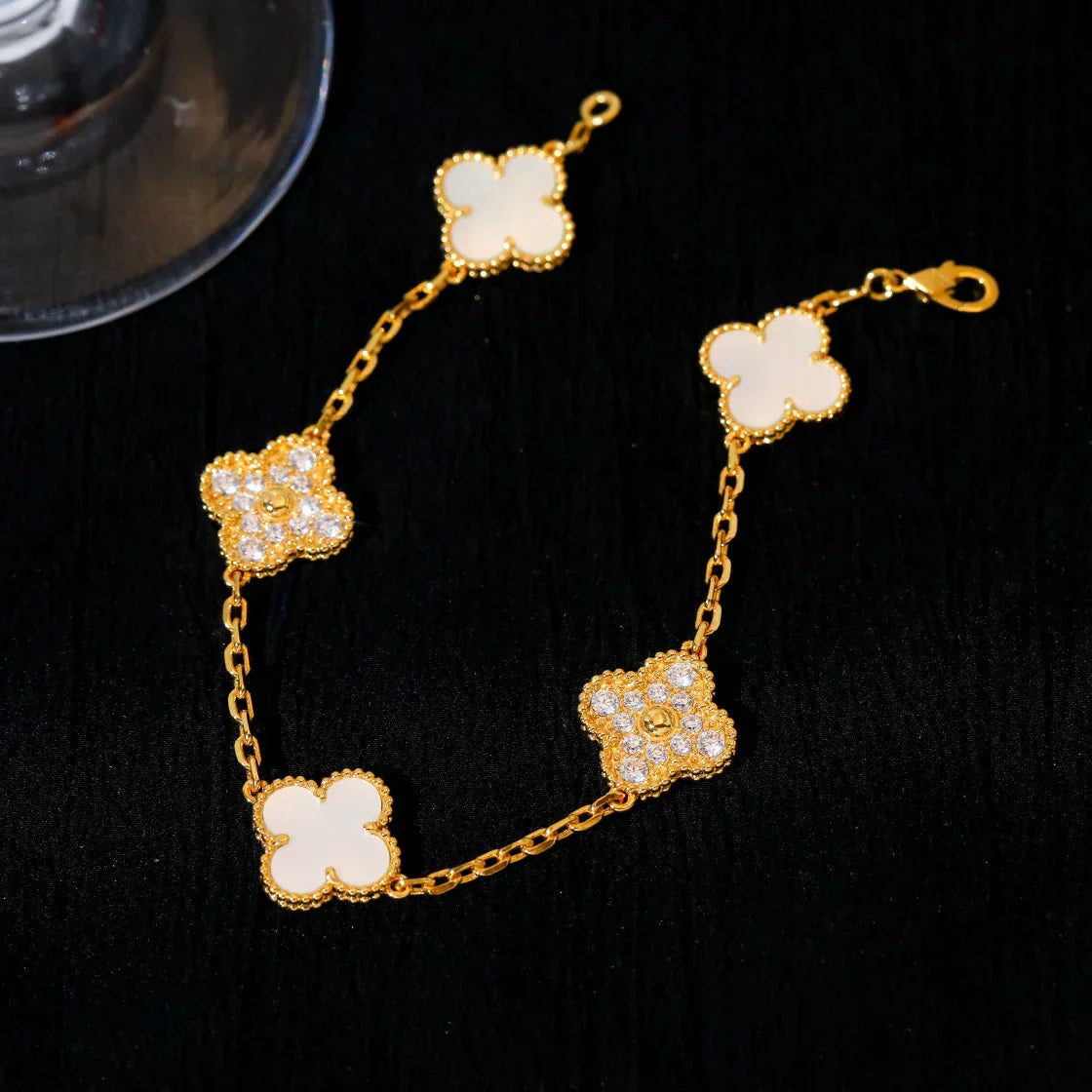 [⭐Shinejoy]CLOVER WHITE PEARL MOP BRACELET 5 MOTIFS COLLECTION