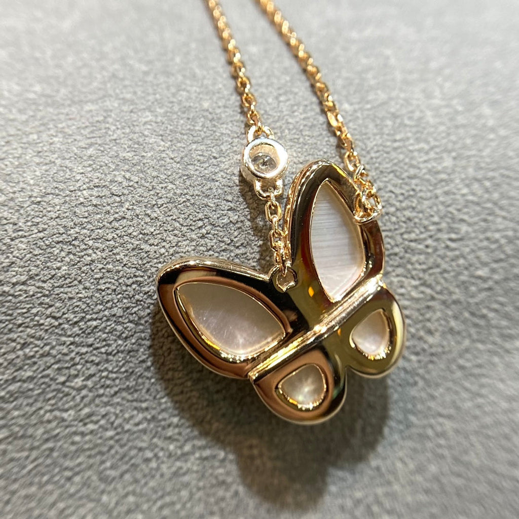 [Marin]BUTTERFLY MOP DIAMOND NECKLACE