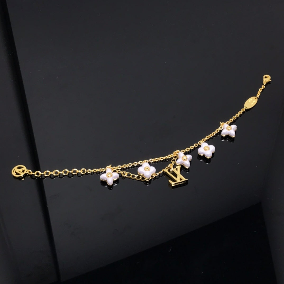 [Marin]LOGO 6 MOTIF STAR AND SUN GOLD BRACELET