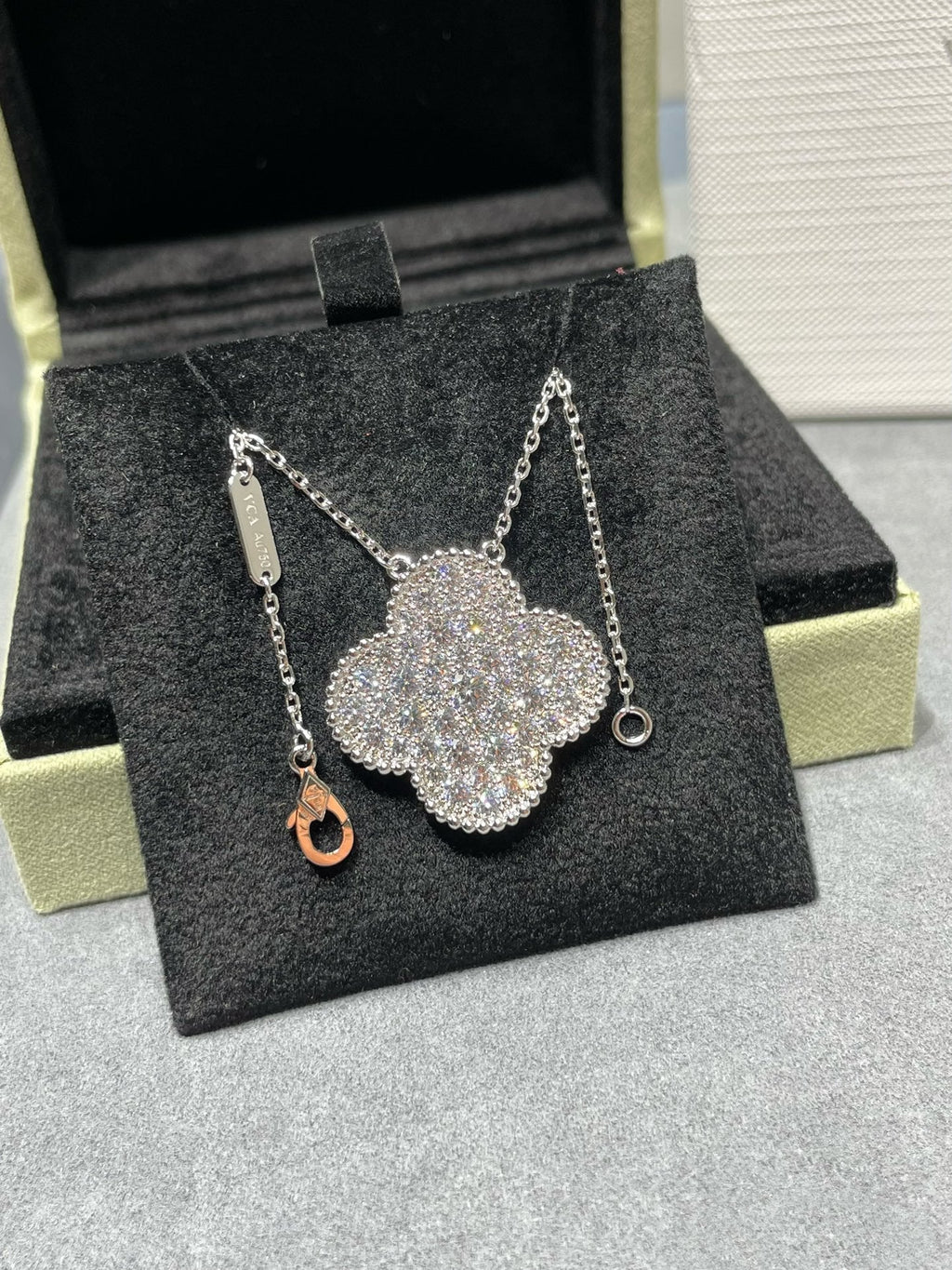 [Marin]CLOVER 25MM ラージペンダント ダイヤモンドパヴェ シルバーネックレス