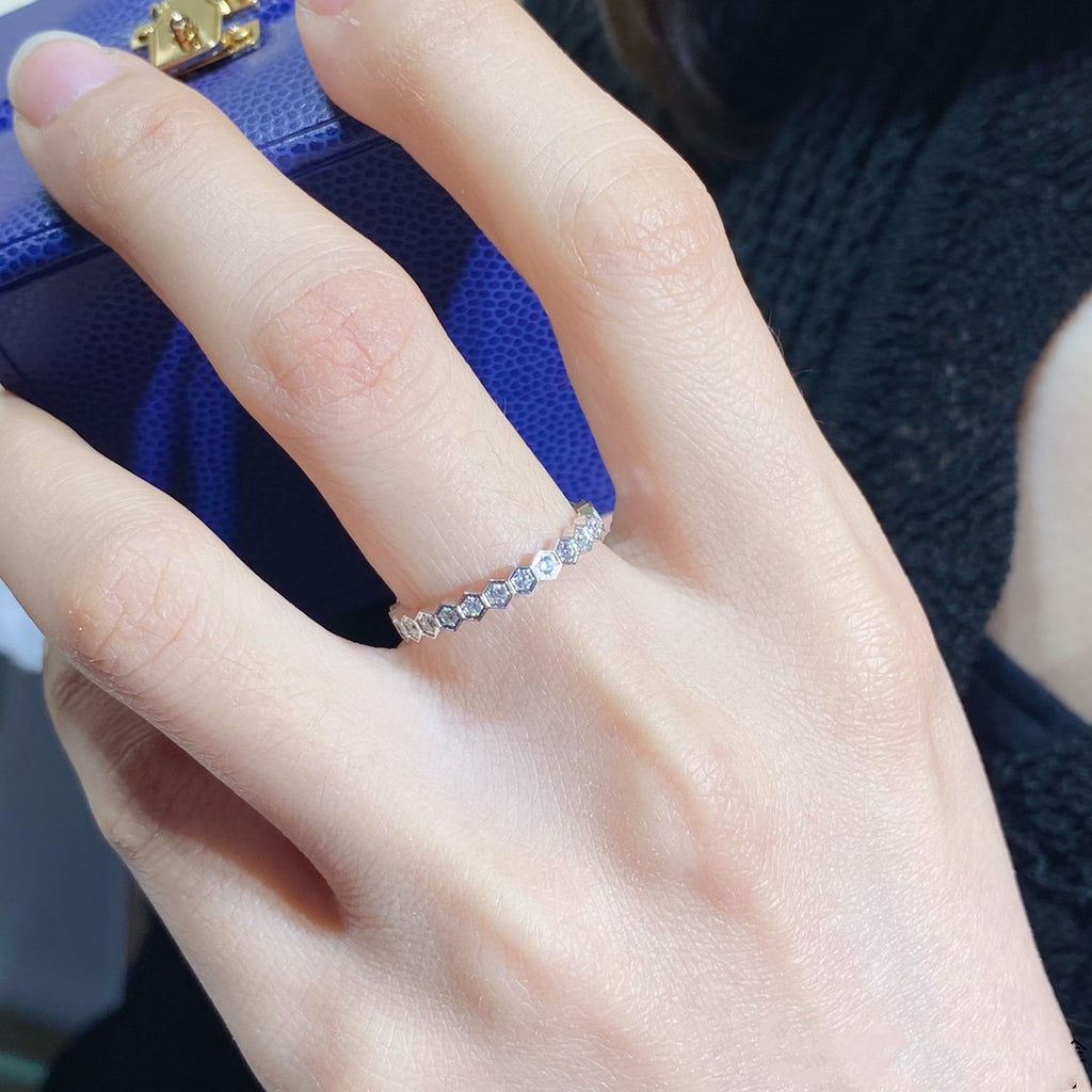 [Marin]BEE LOVE DIAMOND PAVED SMALL RING