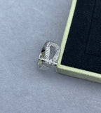 [Marin]Wide Hoof-Shaped Diamond-Studded Ring