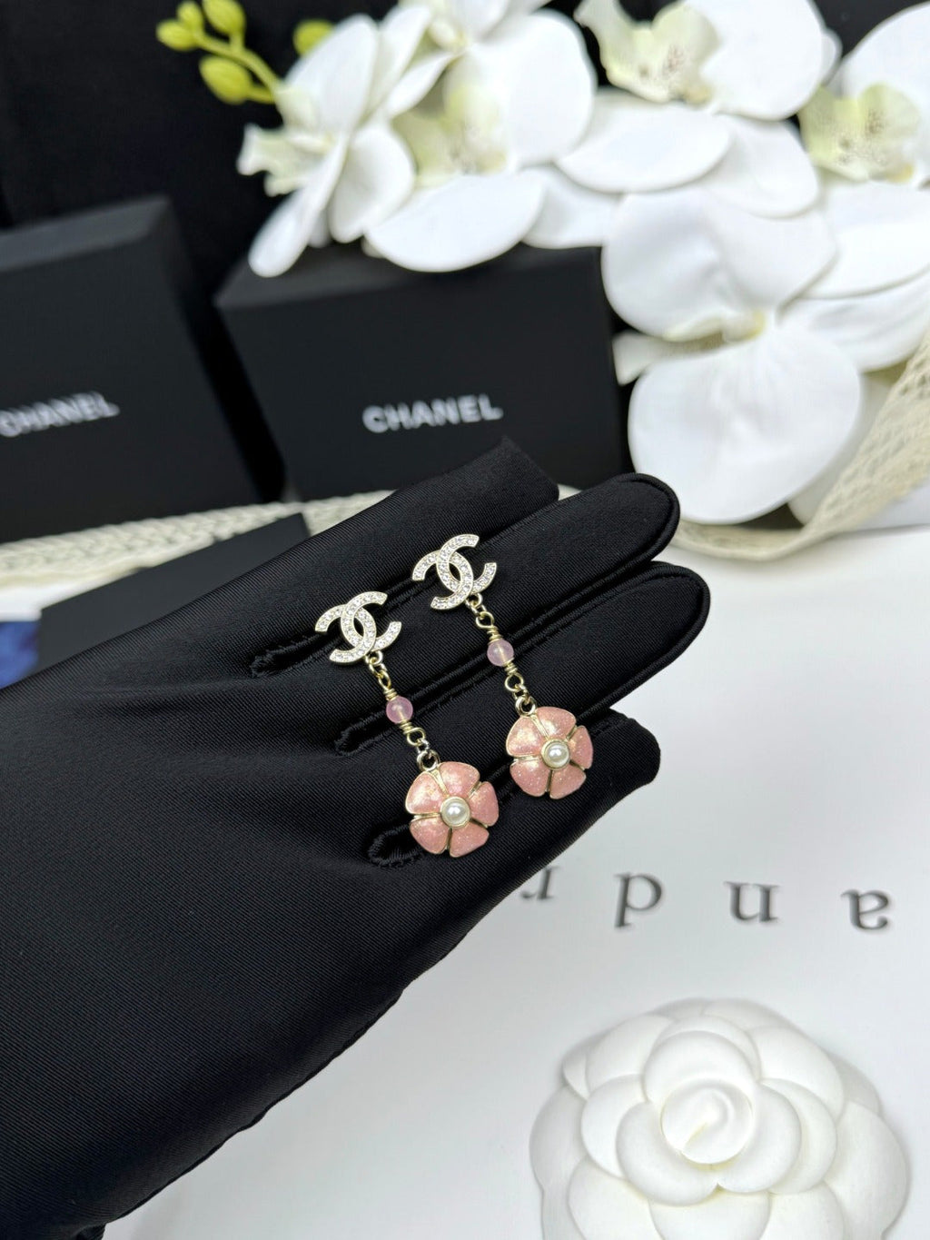 [Marin]26C Pink Camellia Enamel Pendant with Double C Earrings