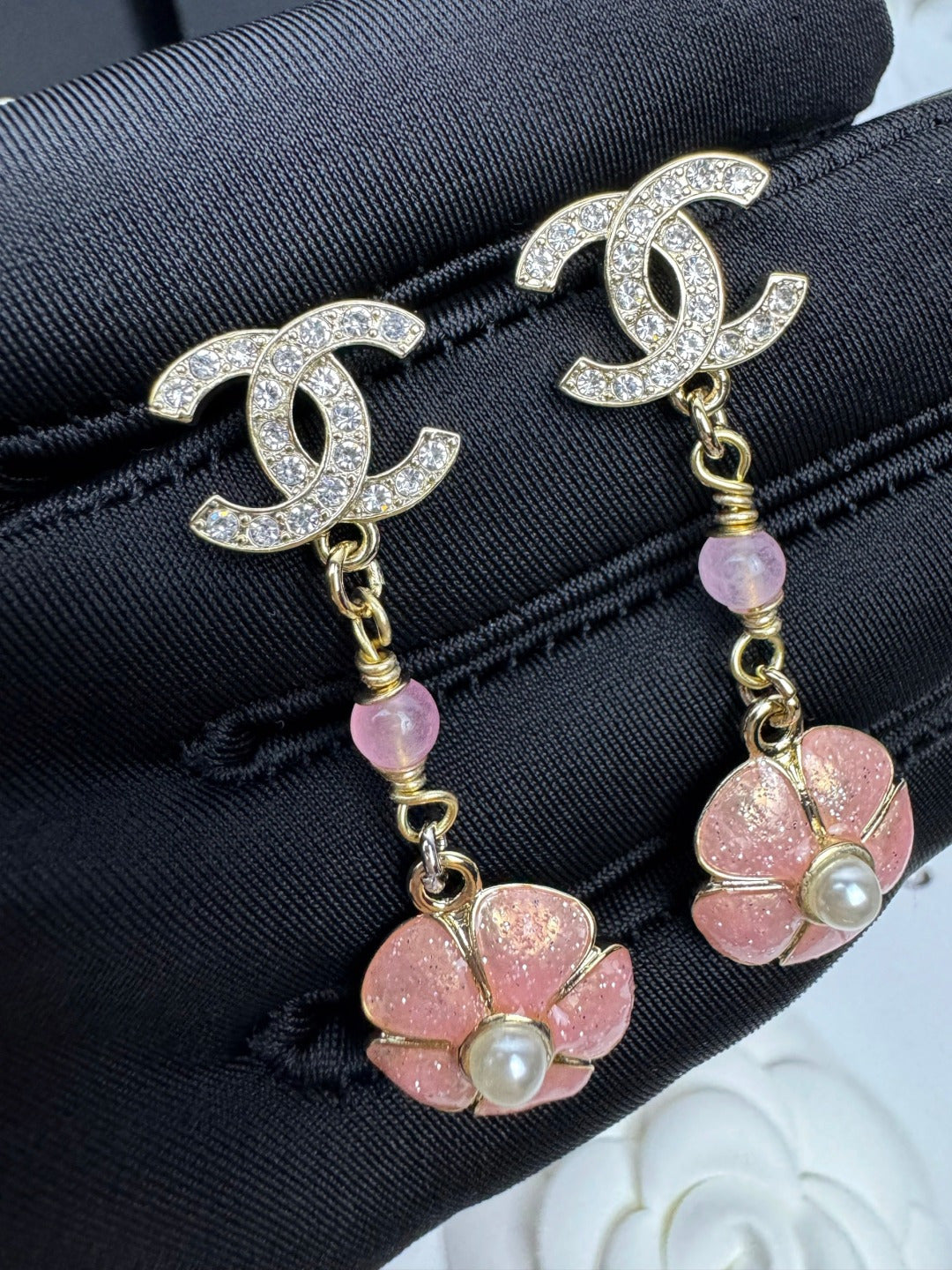 [Marin]26C Pink Camellia Enamel Pendant with Double C Earrings