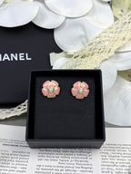 [Marin]26C Pink Camellia Pearl Enamel Stud Earrings