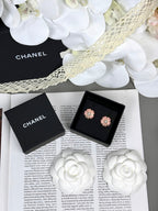 [Marin]26C Pink Camellia Pearl Enamel Stud Earrings