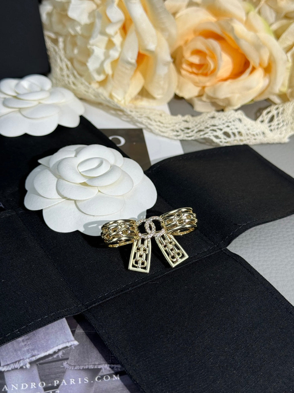 [Marin]25K Hollow Bow Brooch