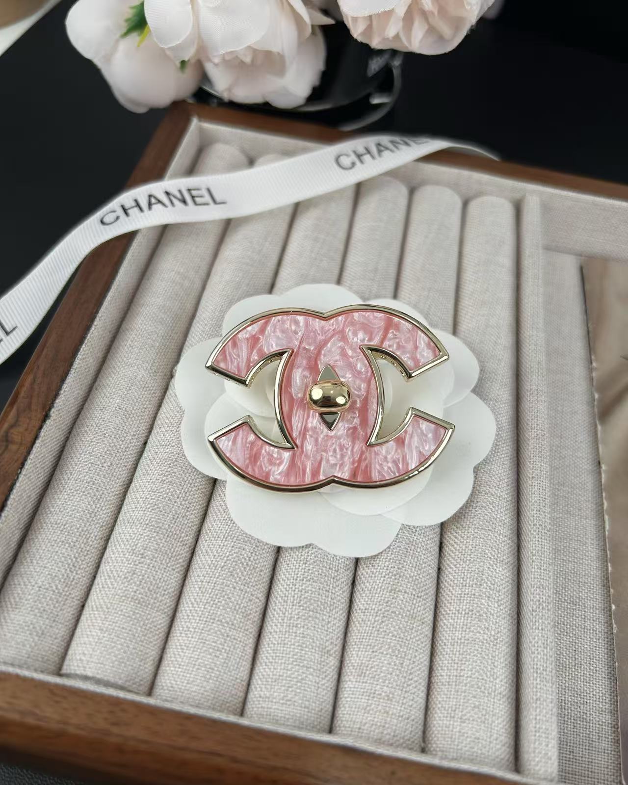 [Marin]Pink Resin Classic Brooch 5cm