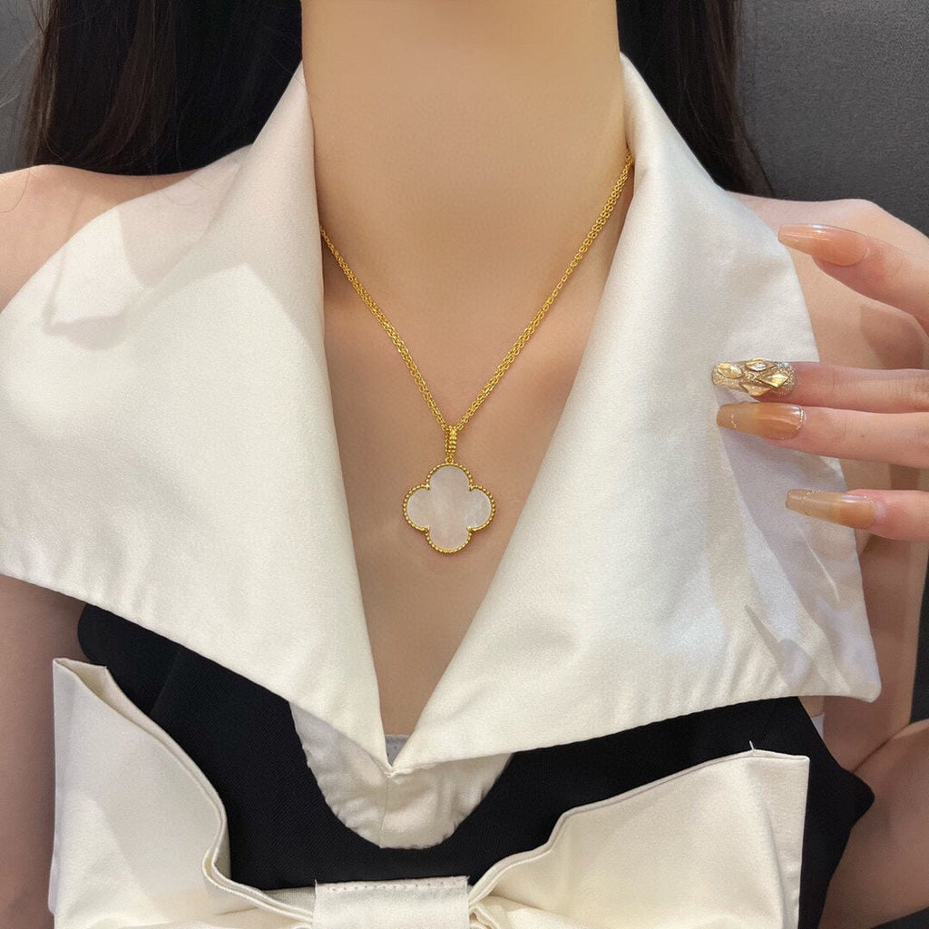 [Marin]COLLIER PENDENTIF TRÈFLE GRANDE TAILLE NACRE 25MM
