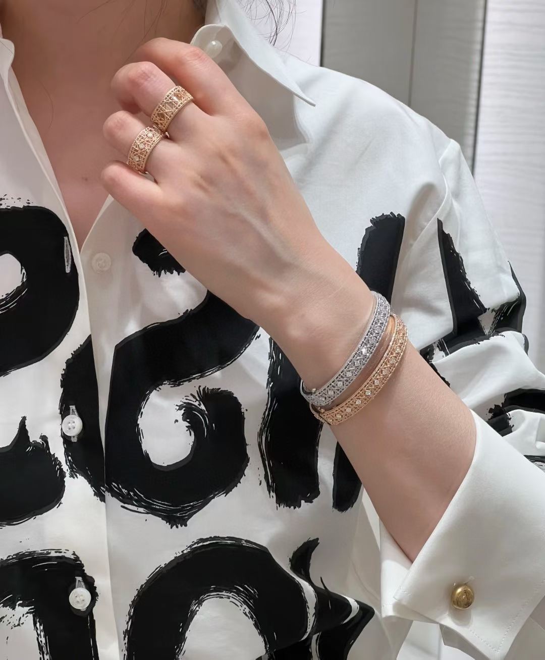 [?Marin]2026 WOVEN-PATTERN BRACELET SET WITH FULL DIAMOND INLAY THREE-COLORS