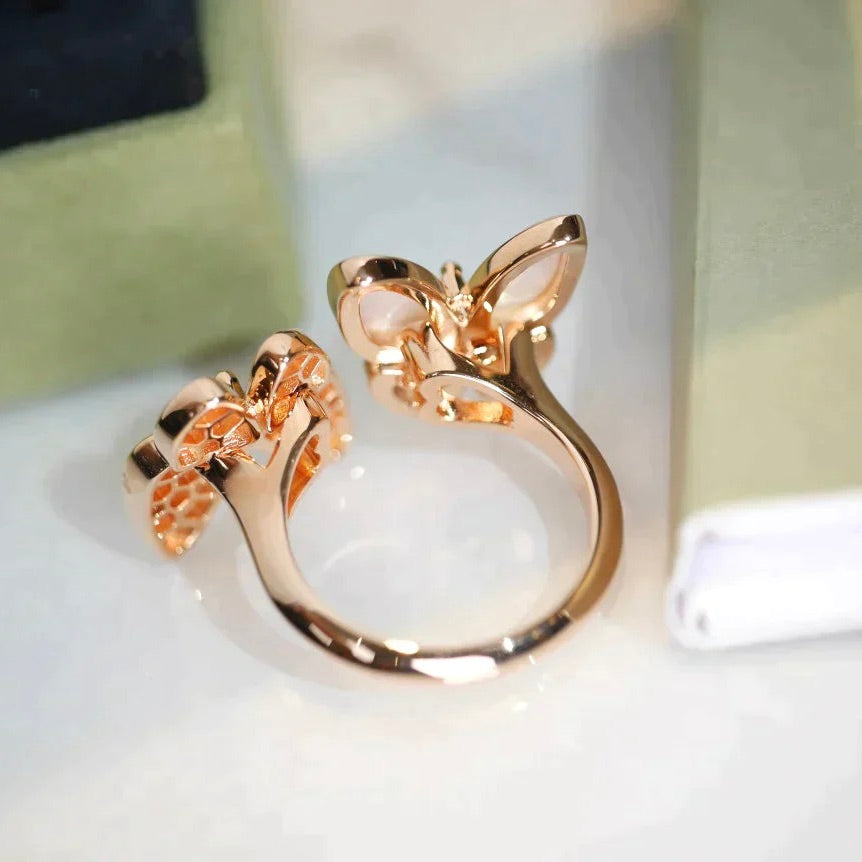 [Marin]TWIN BUTTERFLY DIAMOND MOP RING