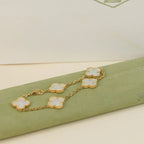 [⭐Shinejoy]CLOVER WHITE PEARL MOP BRACELET 5 MOTIFS COLLECTION