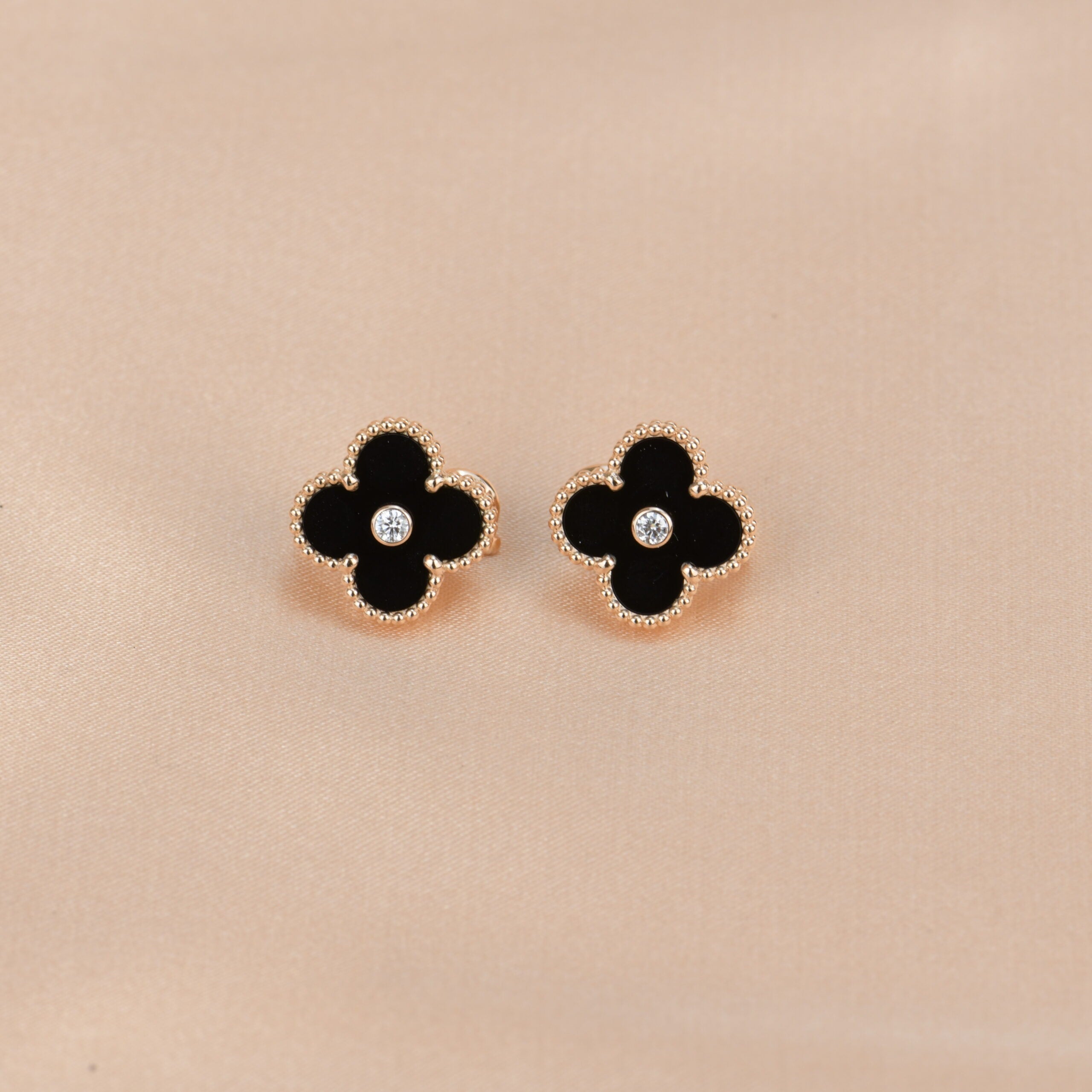 [Marin]BOUCLES D'OREILLES CLOVER MEDIUM 1 MOTIFS ONYX ET DIAMANTS