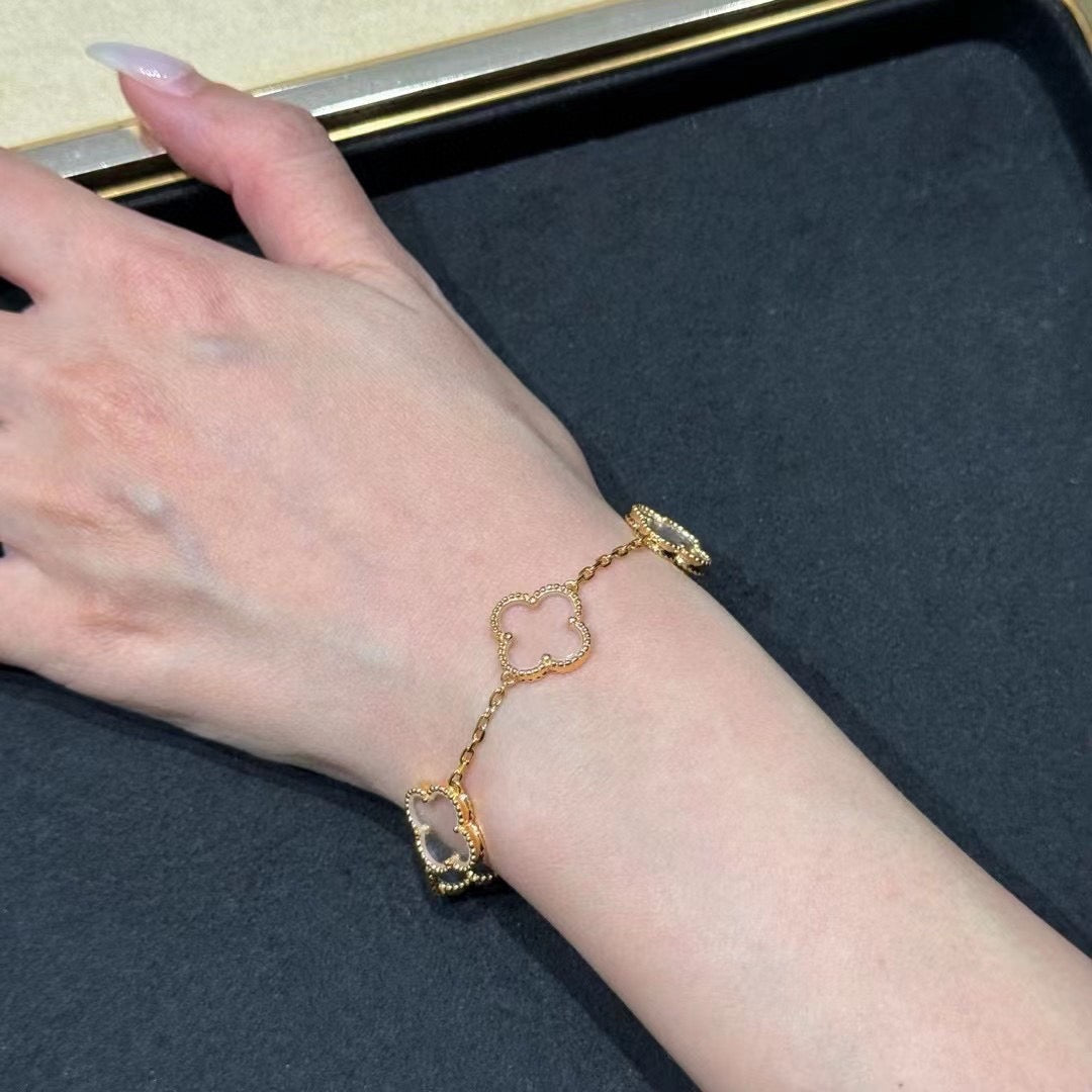 [⭐Shinejoy]クローバー5モチーフ ロッククリスタルブレスレット
