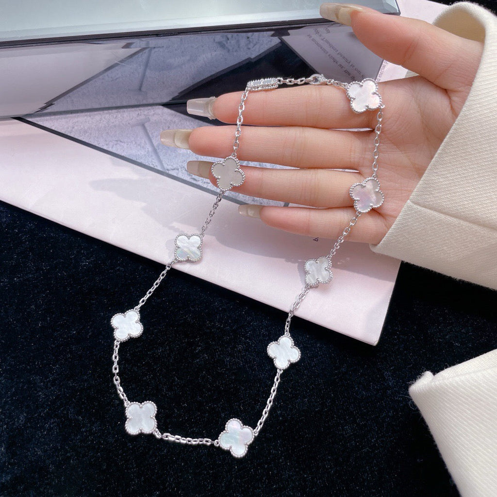 [Marin]COLLIER 10 MOTIFS TRÈFLE NACRE BLANCHE