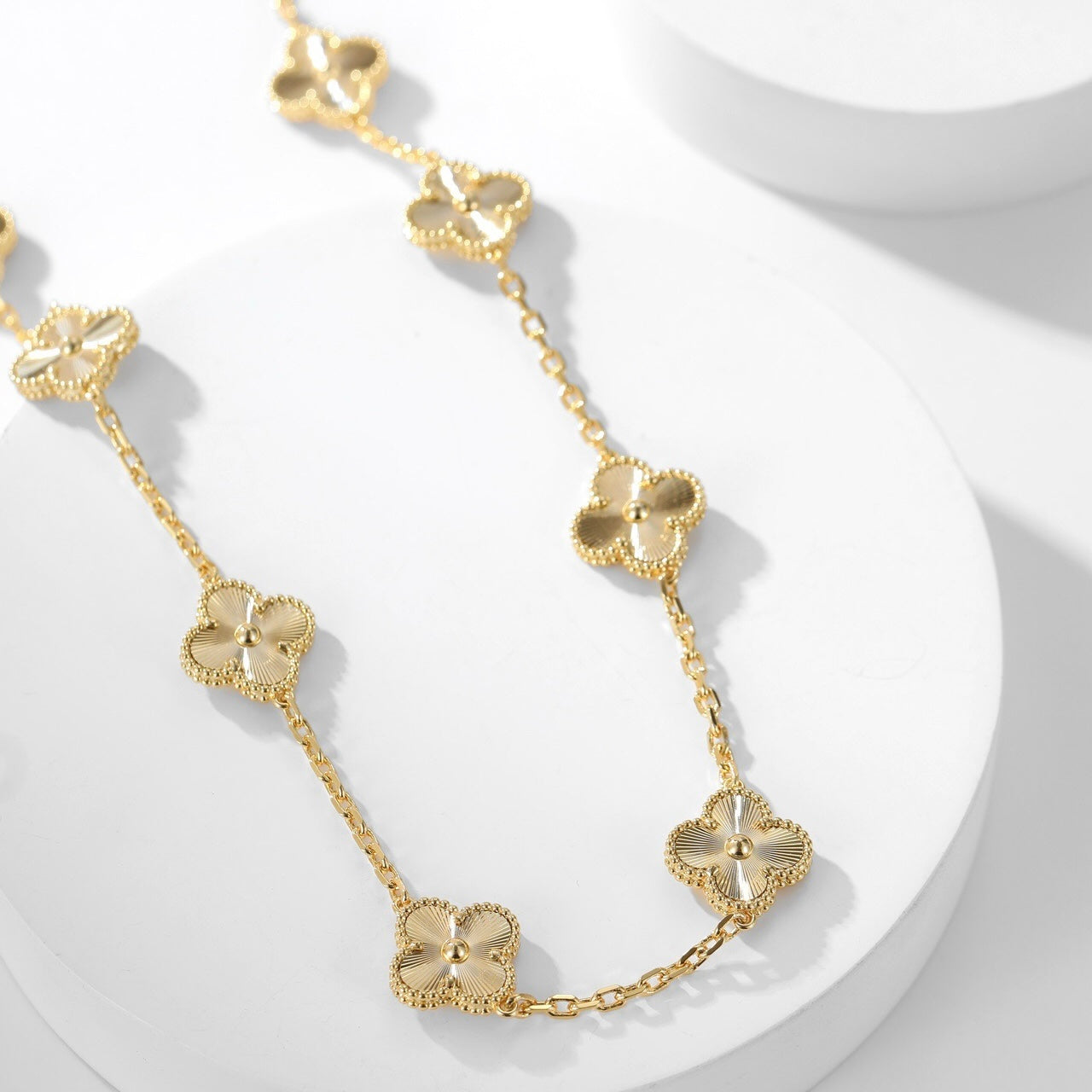 [Marin]CLOVER 10 MOTIFS LASER NECKLACE