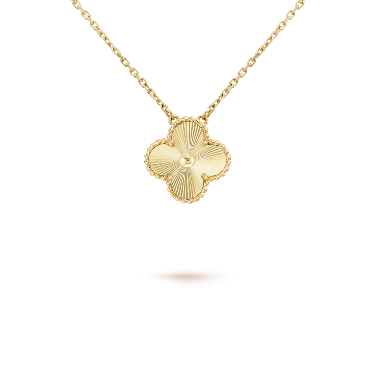 [Marin]CLOVER 15MM LASER NECKLACE AND BOX