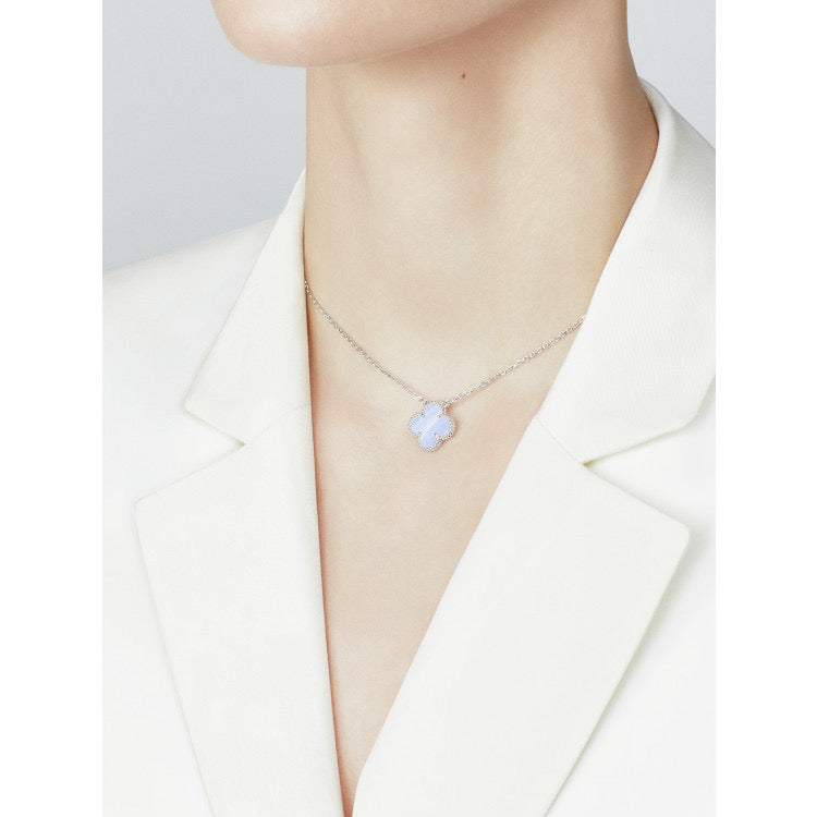 [Marin]CLOVER 15MM BLUE CHALCEDONY NECKLACE SILVER