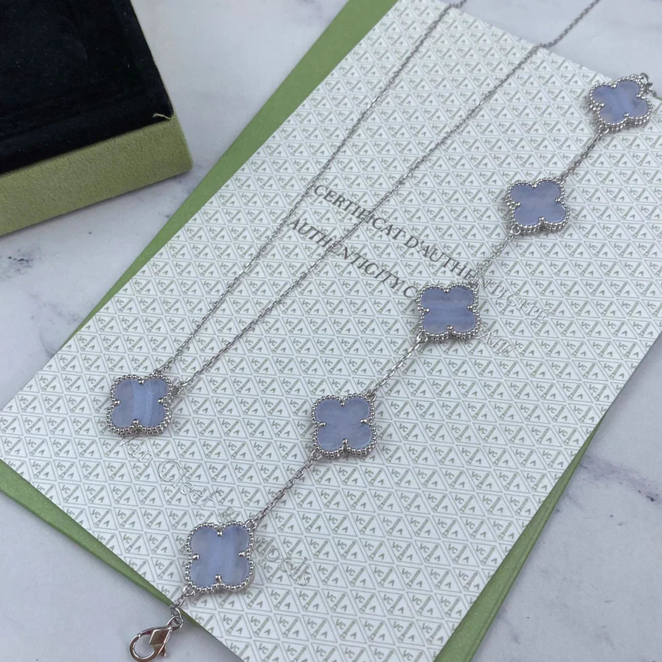 [⭐Shinejoy] CLOVER 5 MOTIF PURPLE CHALCEDONY BRACELET COLLECTION