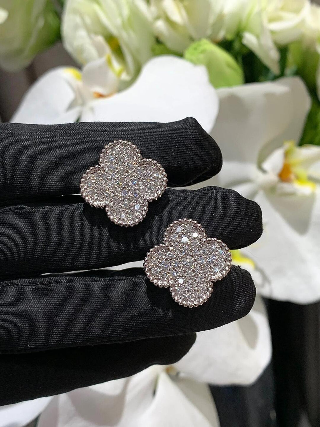 [Marin]CLOVER 20MM MOTIFS DIAMOND STUD EARRINGS SILVER