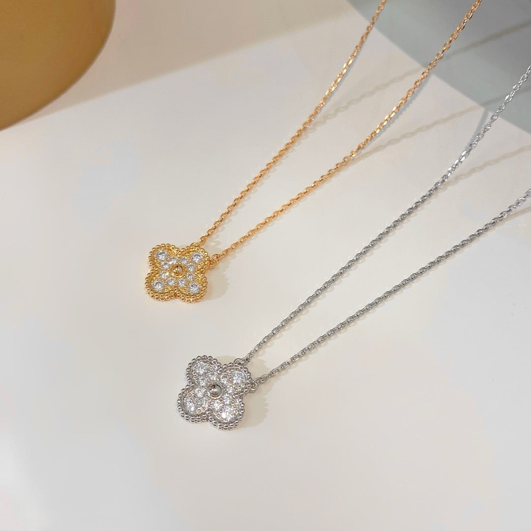 [Marin]CLOVER 15MM DIAMOND SINGLE FLOWER NECKLACE