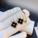 [Marin]CLOVER 15MM DIAMOND ONYX NECKLACE