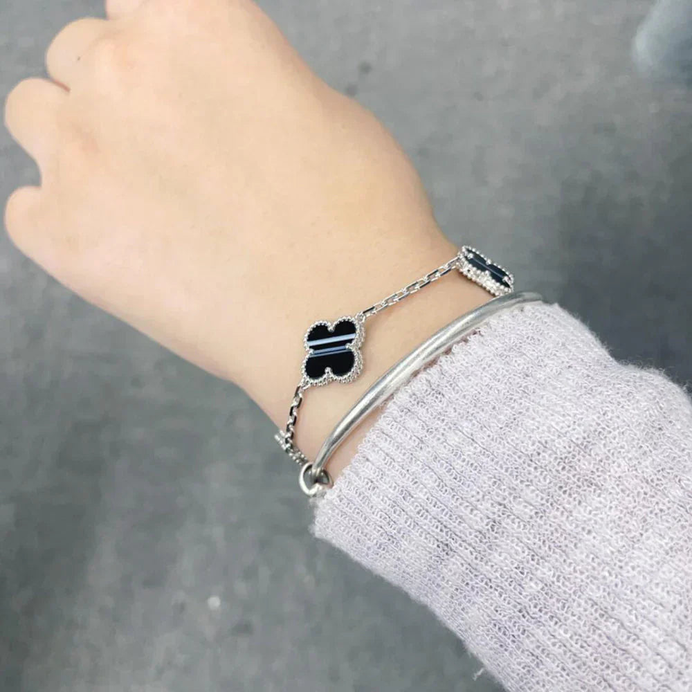 [⭐Shinejoy] CLOVER 5 MOTIF PULSAR STONE BRACELET COLLECTION
