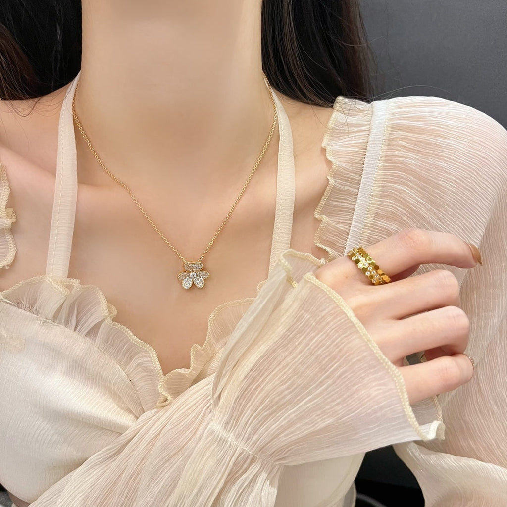 [Marin]FLOWER DIAMOND NECKLACE