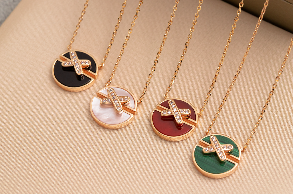 [Marin]JEUX DE PINK GOLD DIAMOND NECKLACE