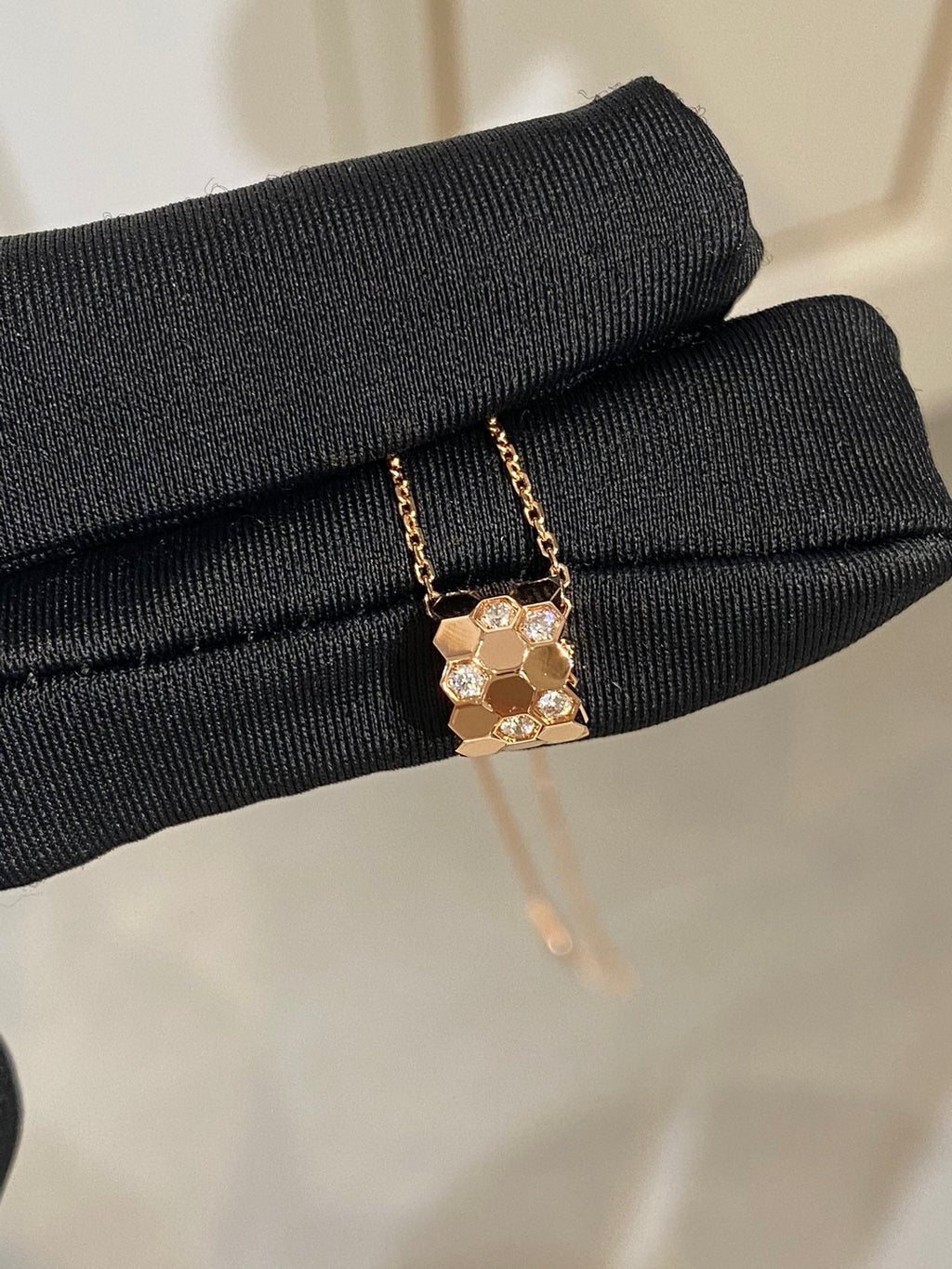 [Marin]BEE LOVE DIAMOND NECKLACE