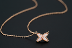 [Marin]JEUX DE COLLIER 1 DIAMANT