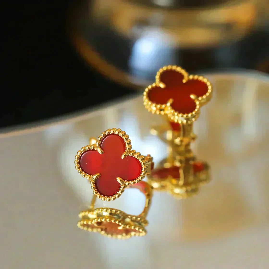[Marin]CLOVER MEDIUM 1 MOTIFS CARNELIAN  EARRINGS