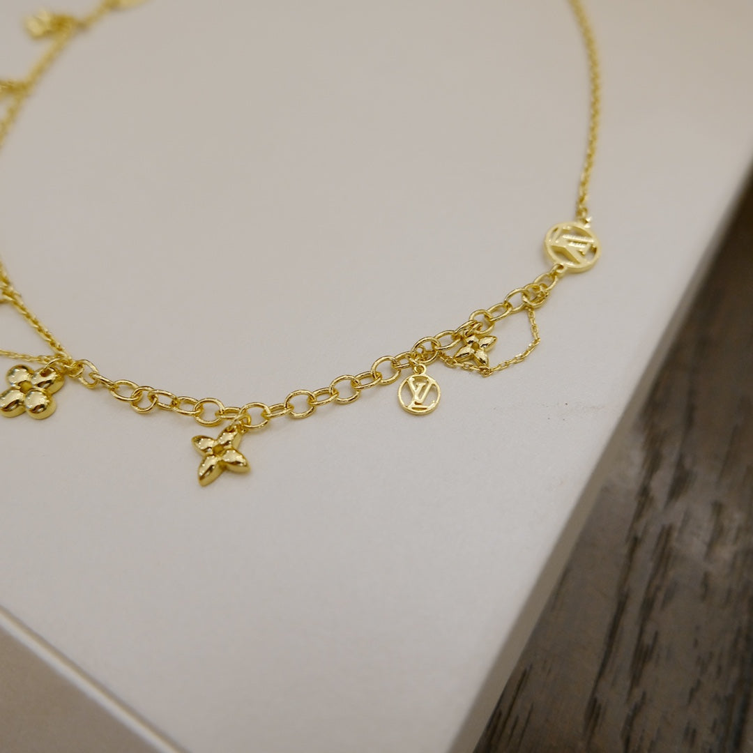 [Marin]BLOOMING SUPPLE NECKLACE BRASS