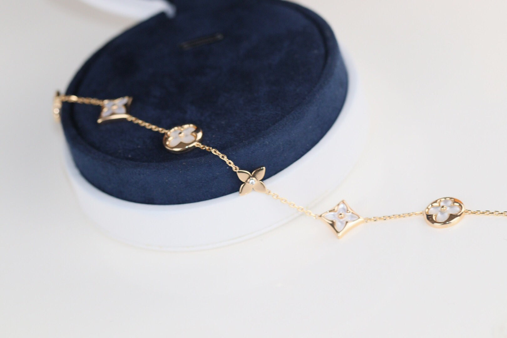 [Marin]LEAF CLOVER BRACELET