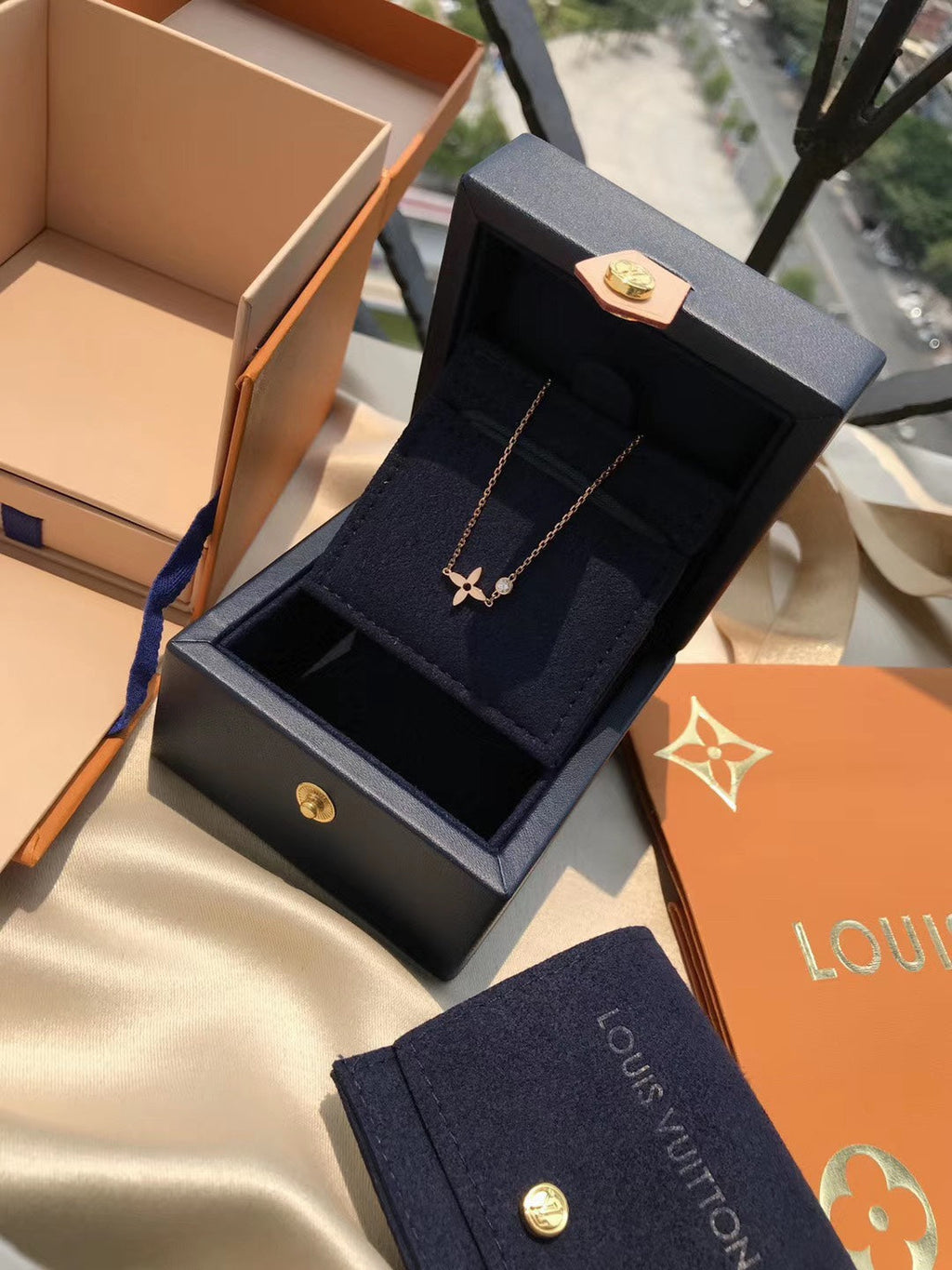 [Marin]BLOSSOM PENDANT PINK GOLD AND DIAMOND