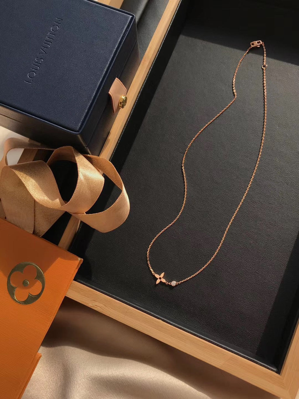 [Marin]BLOSSOM PENDANT PINK GOLD AND DIAMOND