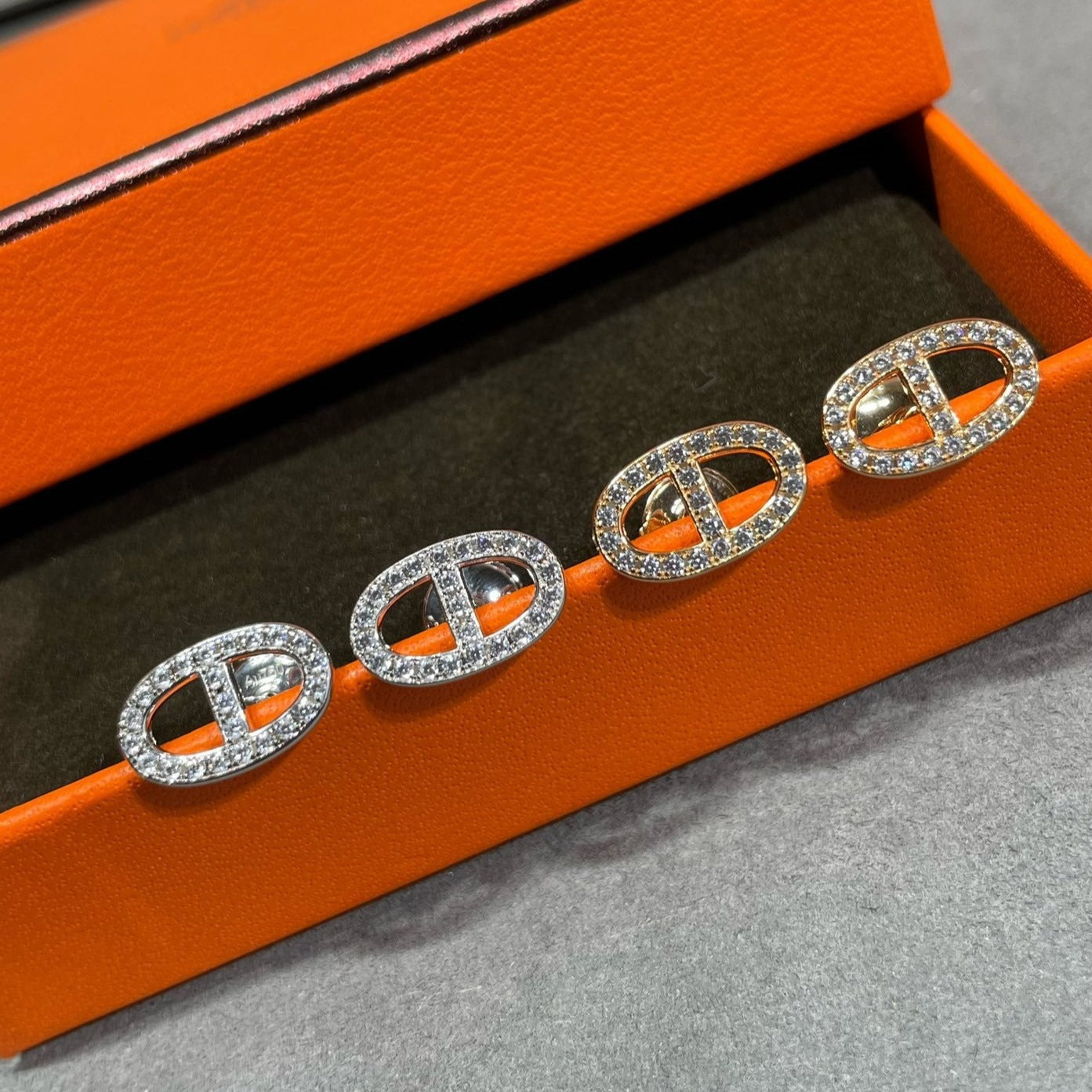 [Marin]HM FULL DIAMOND PIG NOSE STUD EARRINGS