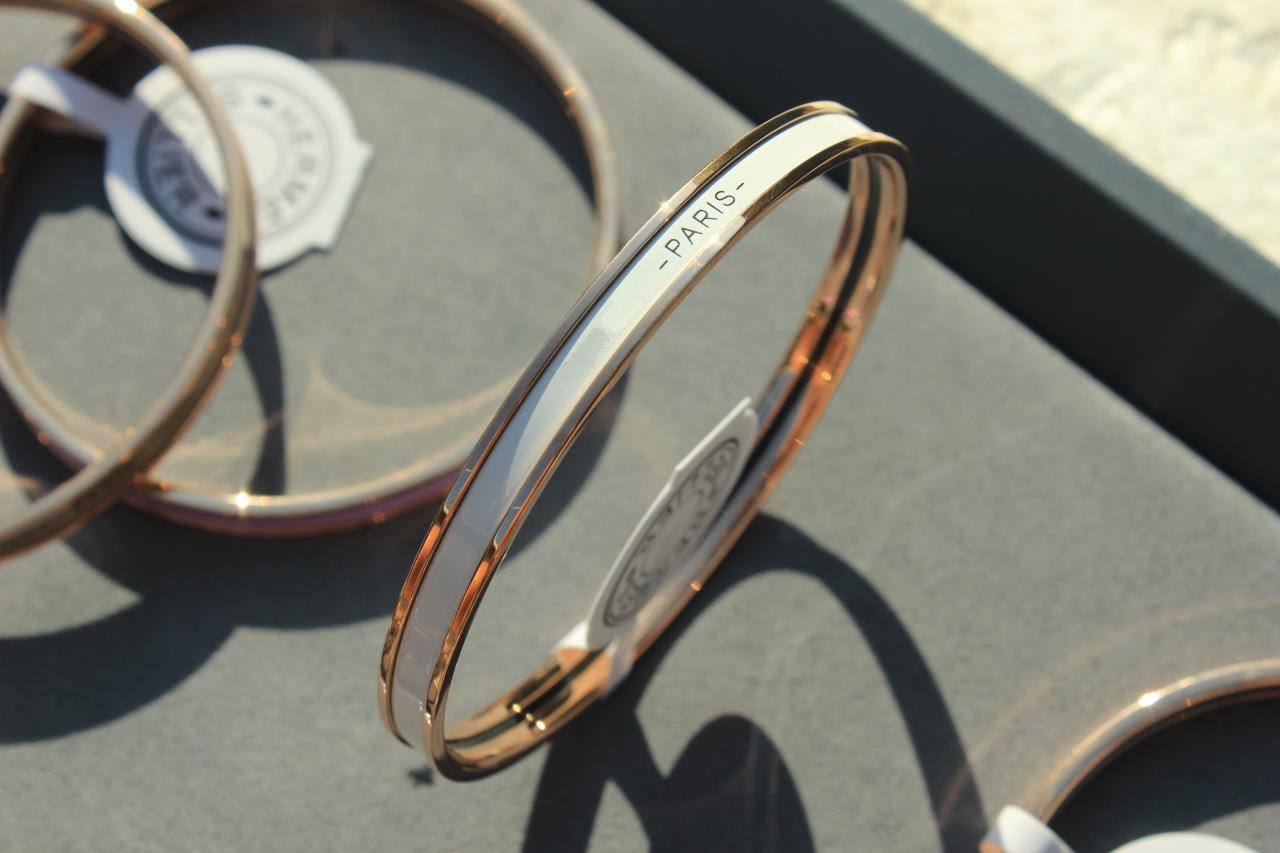 [Marin]HM UNI BANGLE BAG