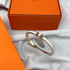 [Marin]CLASSIC HM CLIC WHITE 8MM ENAMEL BRACELET