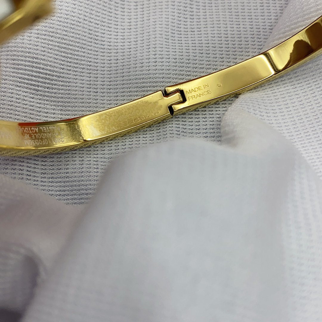 [Marin]CLASSIC HM CLIC WHITE 8MM ENAMEL BRACELET
