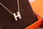 [Marin]COLLIER OR ÉMAIL JAUNE CLIC HM